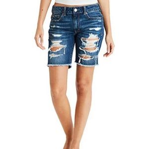 American Eagle -EUC- Womens Tomgirl Denim Bermuda Short Size US 12